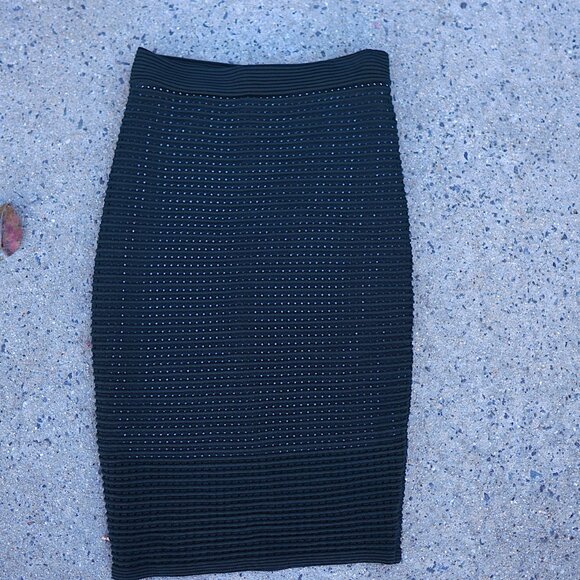 BEBE Green Ottoman Knit Pencil Skirt XS Curve Tracing Ribbed Stretch $91+ - Picture 2 of 11